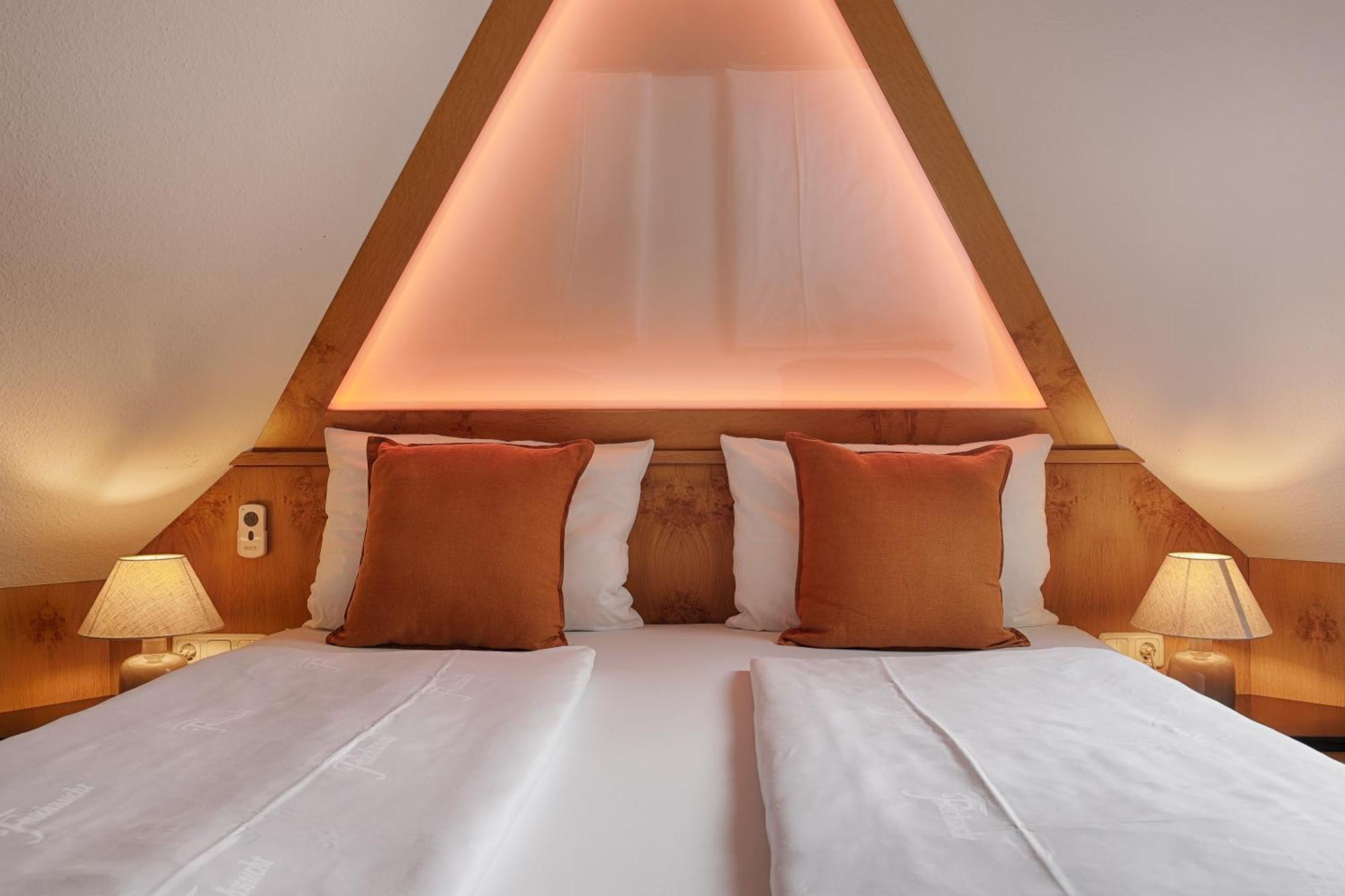 Hotel Fischzucht In Wuerzburg Eksteriør billede