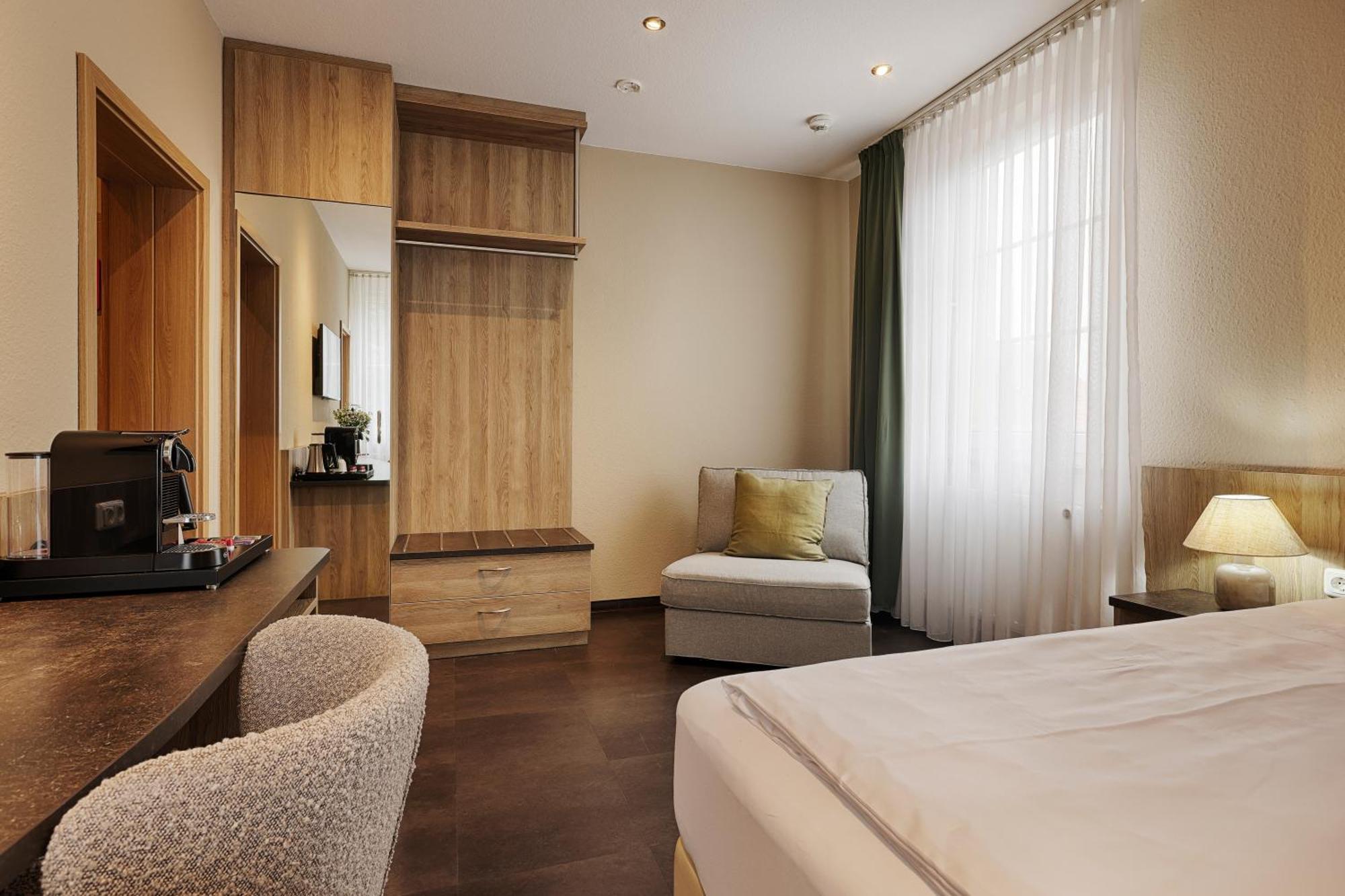 Hotel Fischzucht In Wuerzburg Eksteriør billede