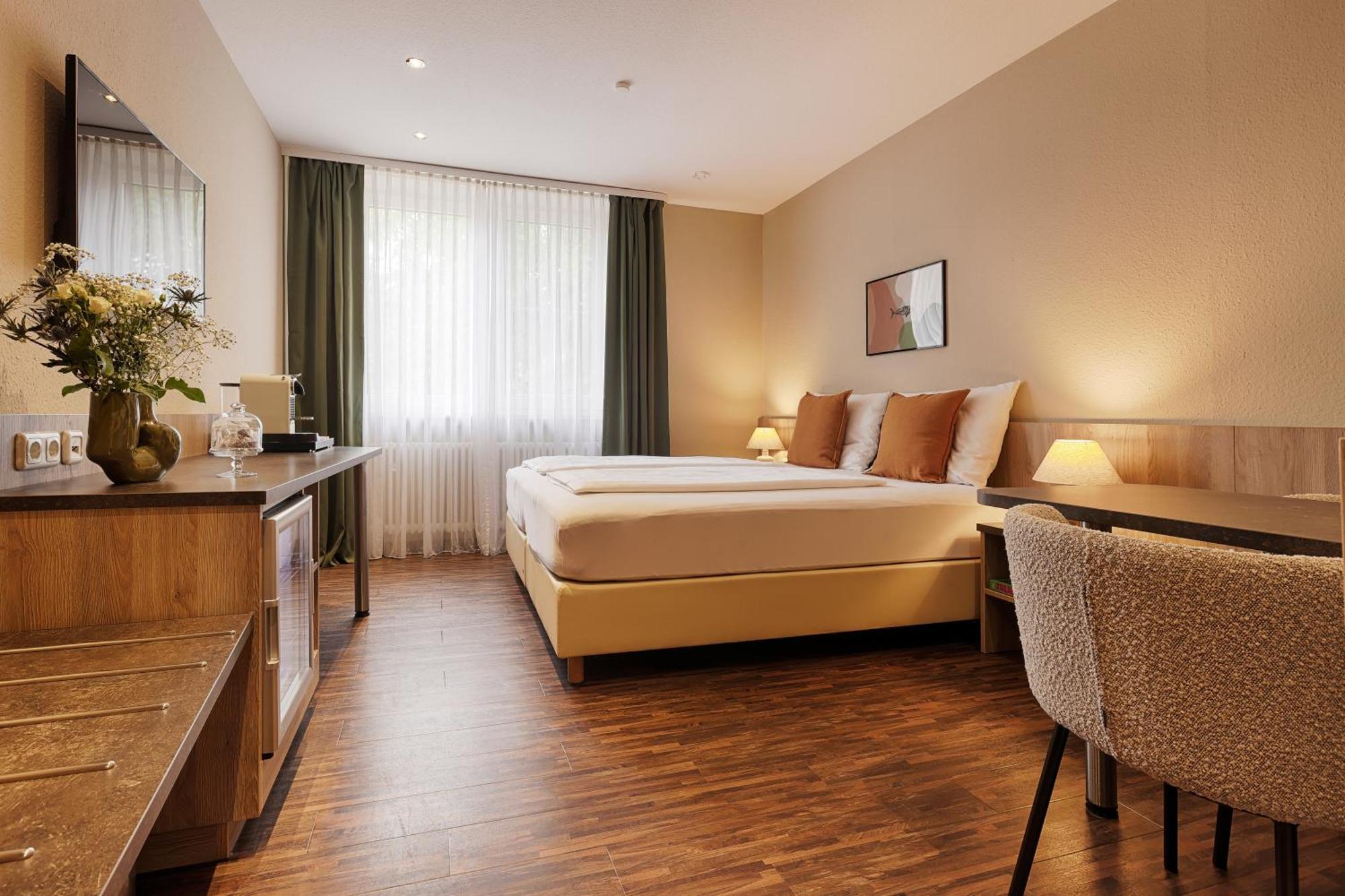 Hotel Fischzucht In Wuerzburg Eksteriør billede